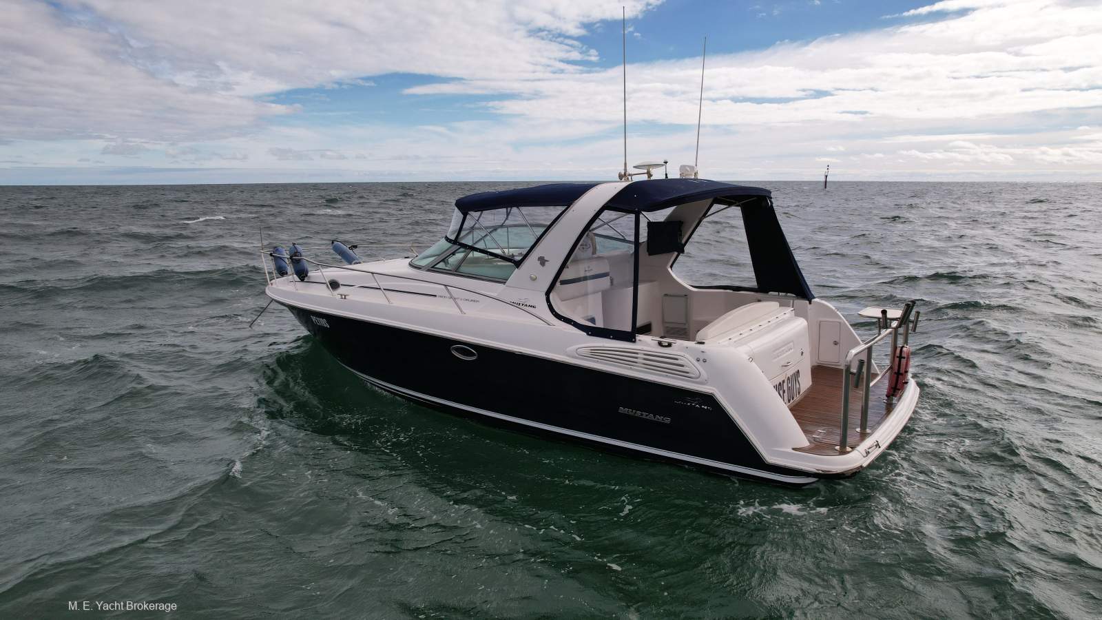 Mustang 3800 LE Sportscruiser With Full service history