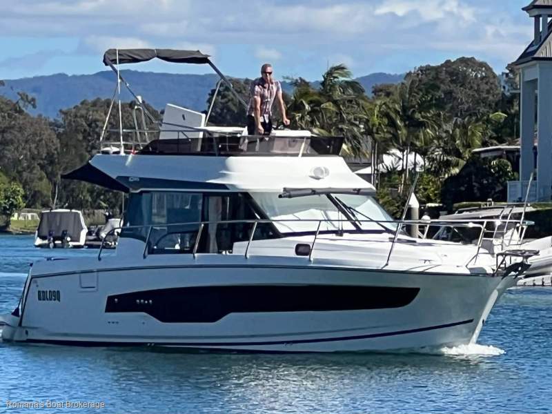 Jeanneau Merry Fisher 1095 Flybridge