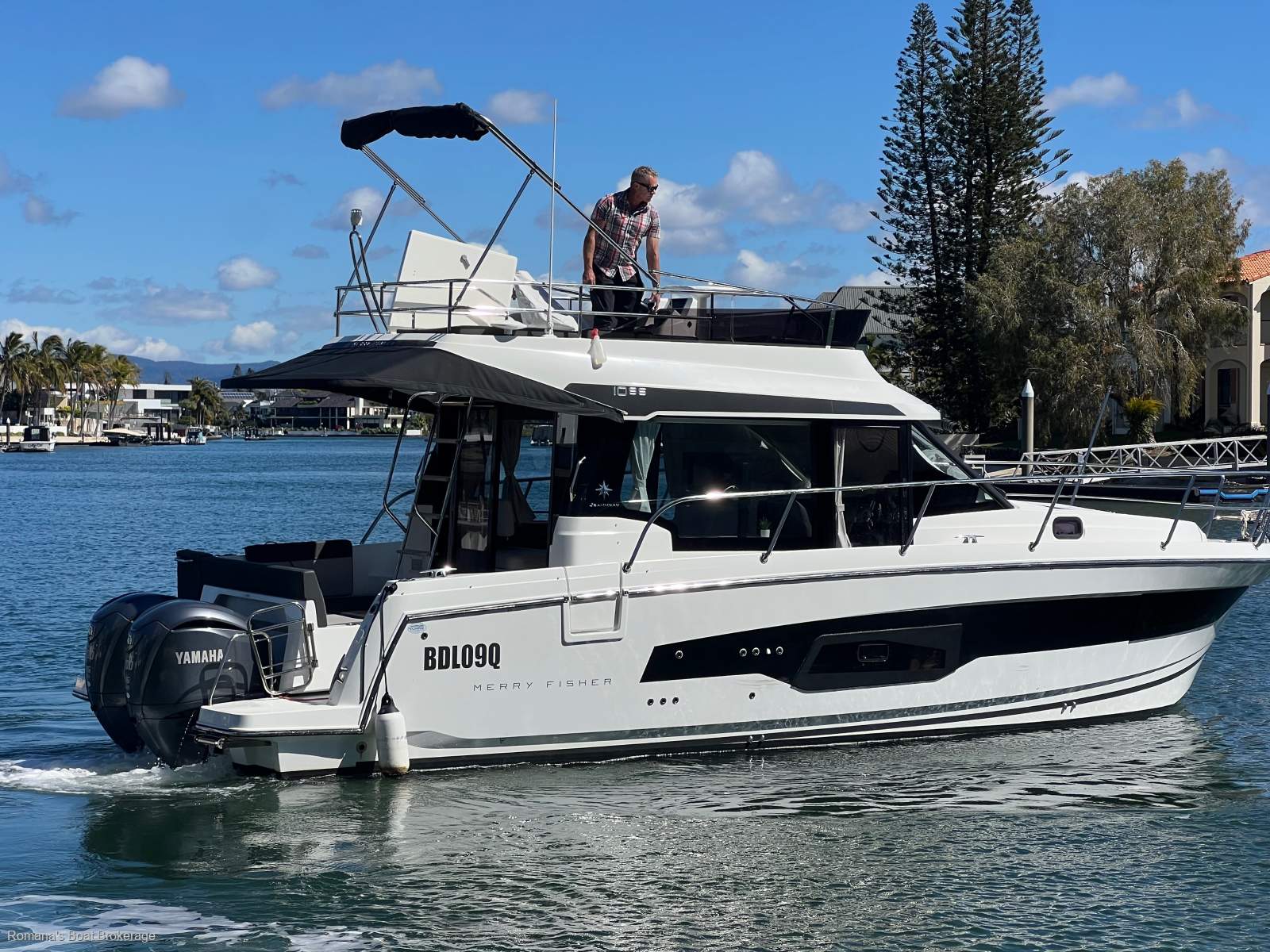 Jeanneau Merry Fisher 1095 Flybridge