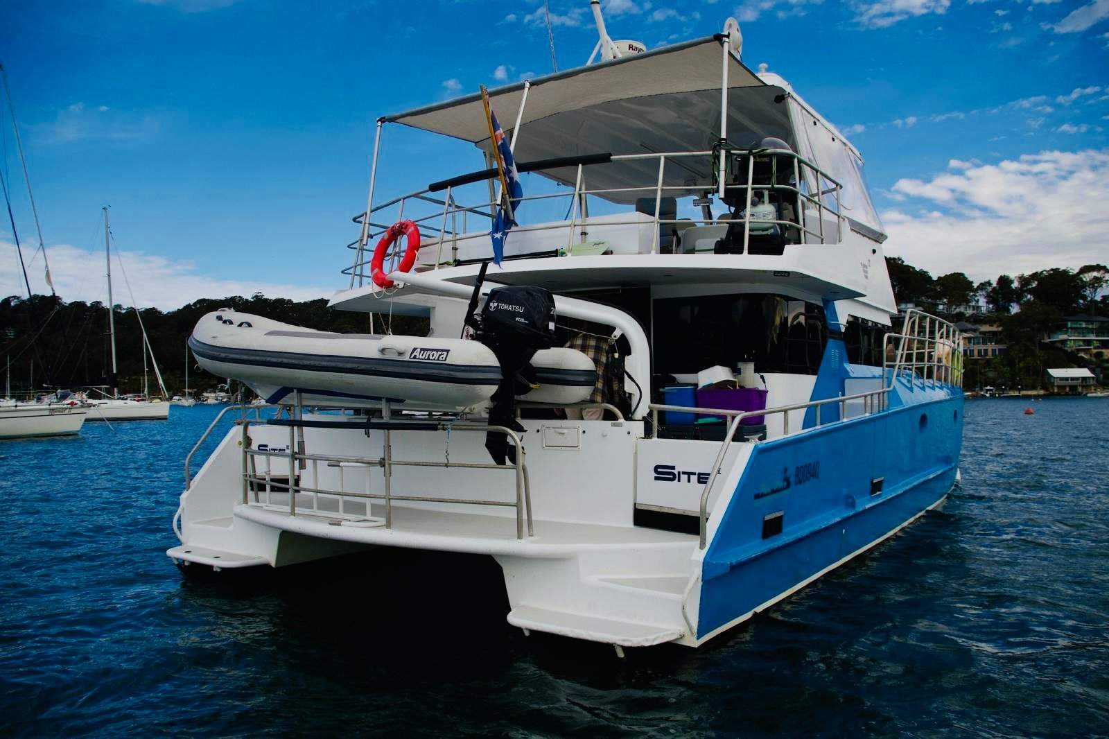 Stanyon Cruisecat 43 Flybridge