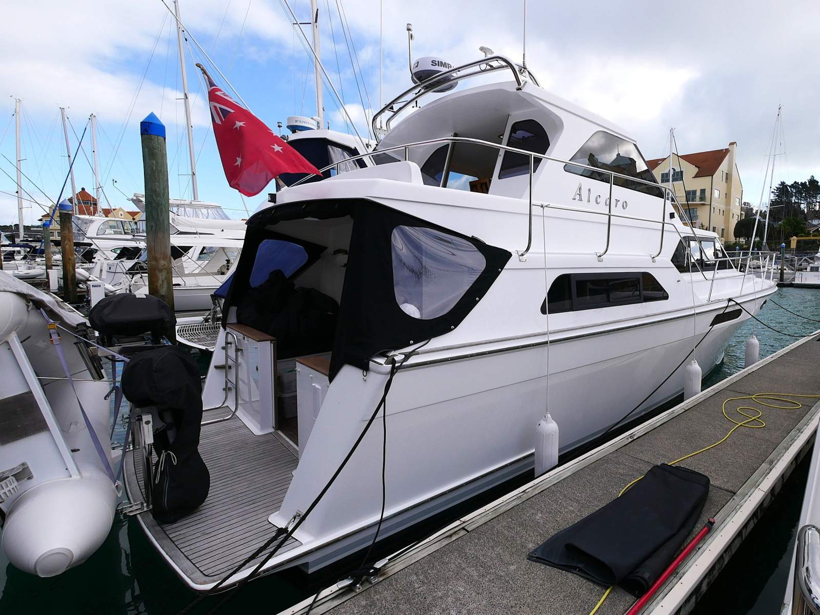 Owen Woolley 13m Launch - Mid Pilothouse