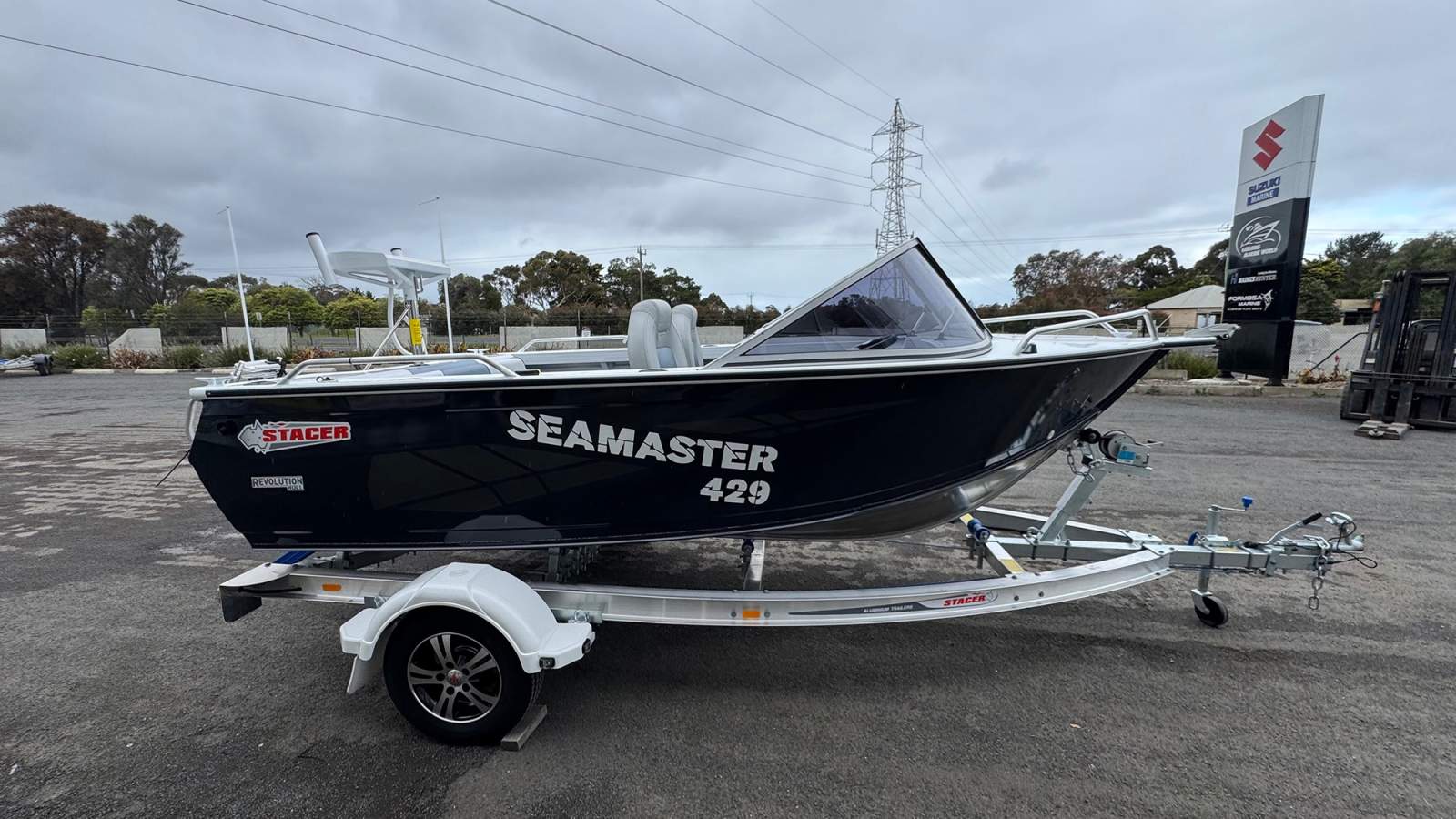Stacer 429 Sea Master