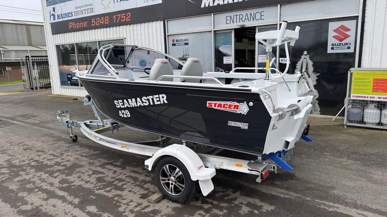Stacer 429 Sea Master