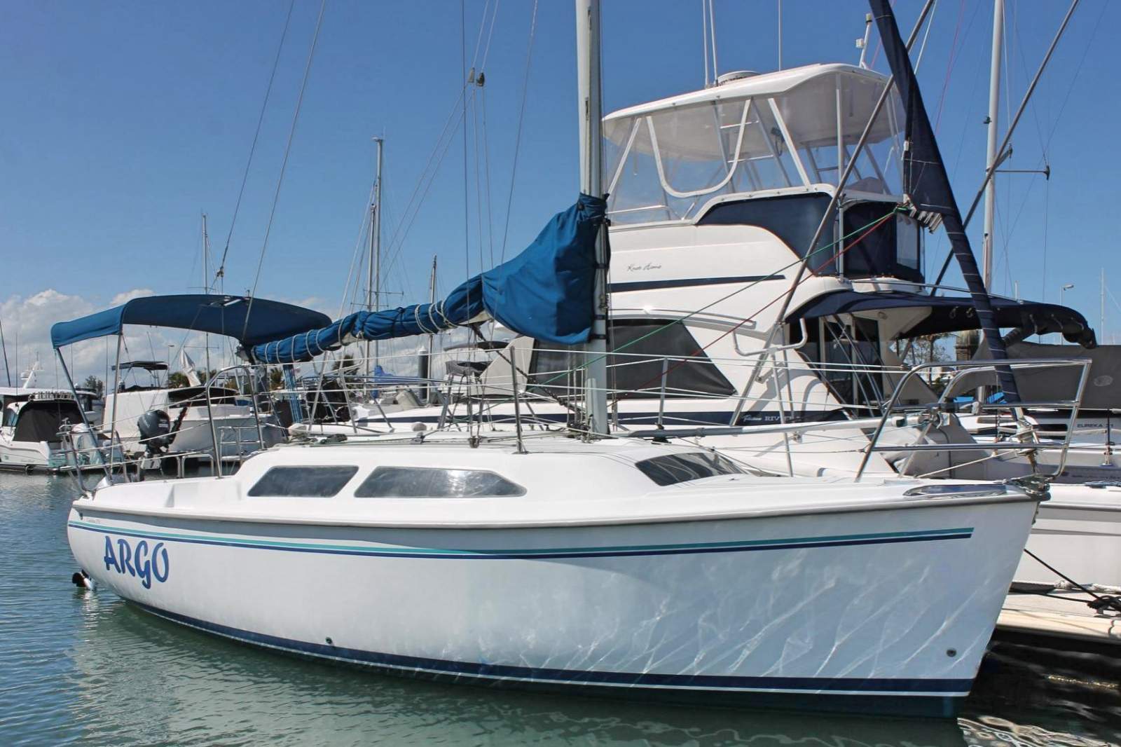 Catalina 250