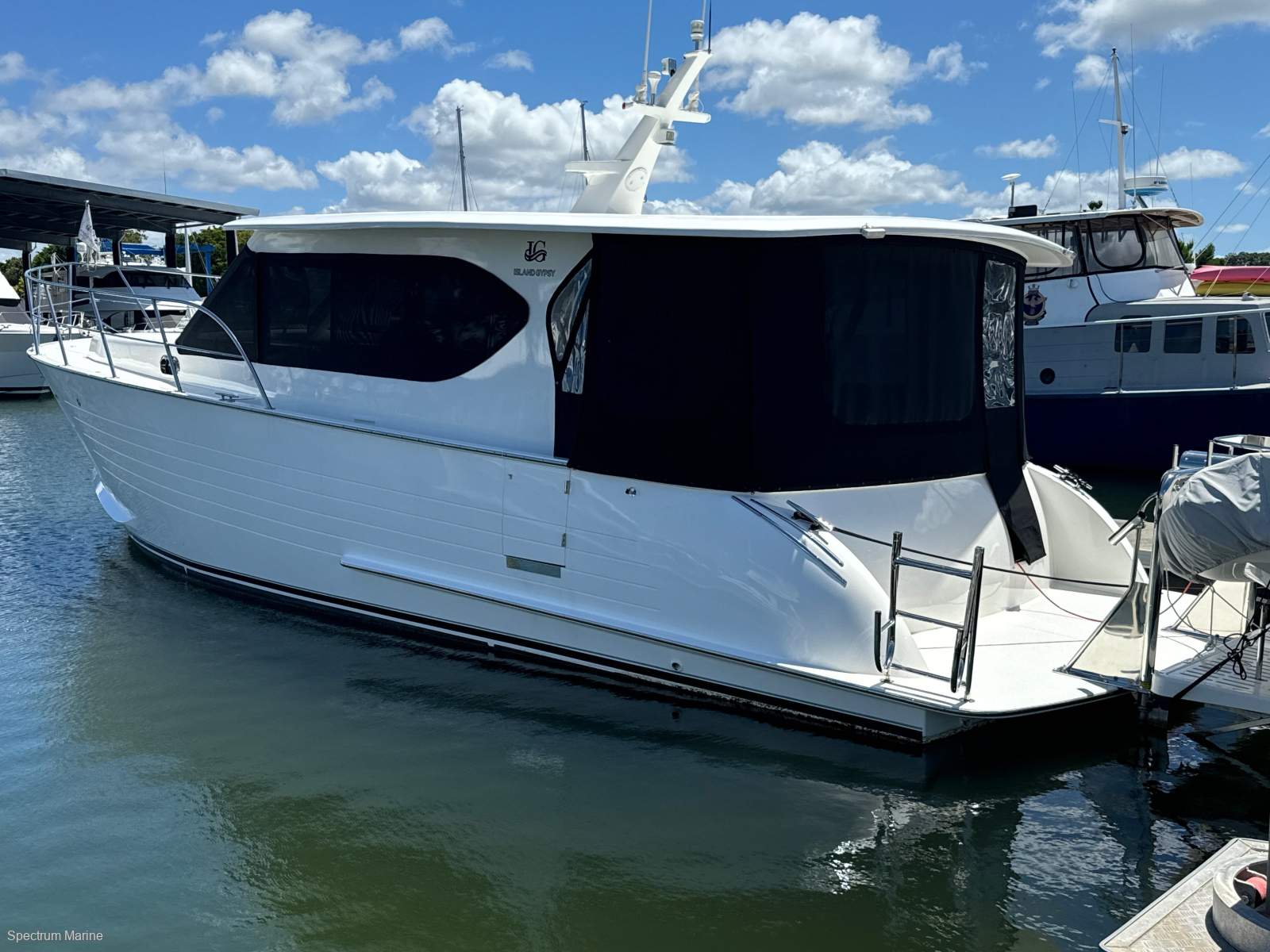 Island Gypsy 40 Wide Body