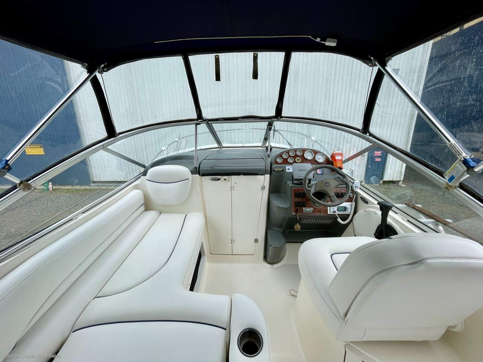 Bayliner 245 Ciera with trailer