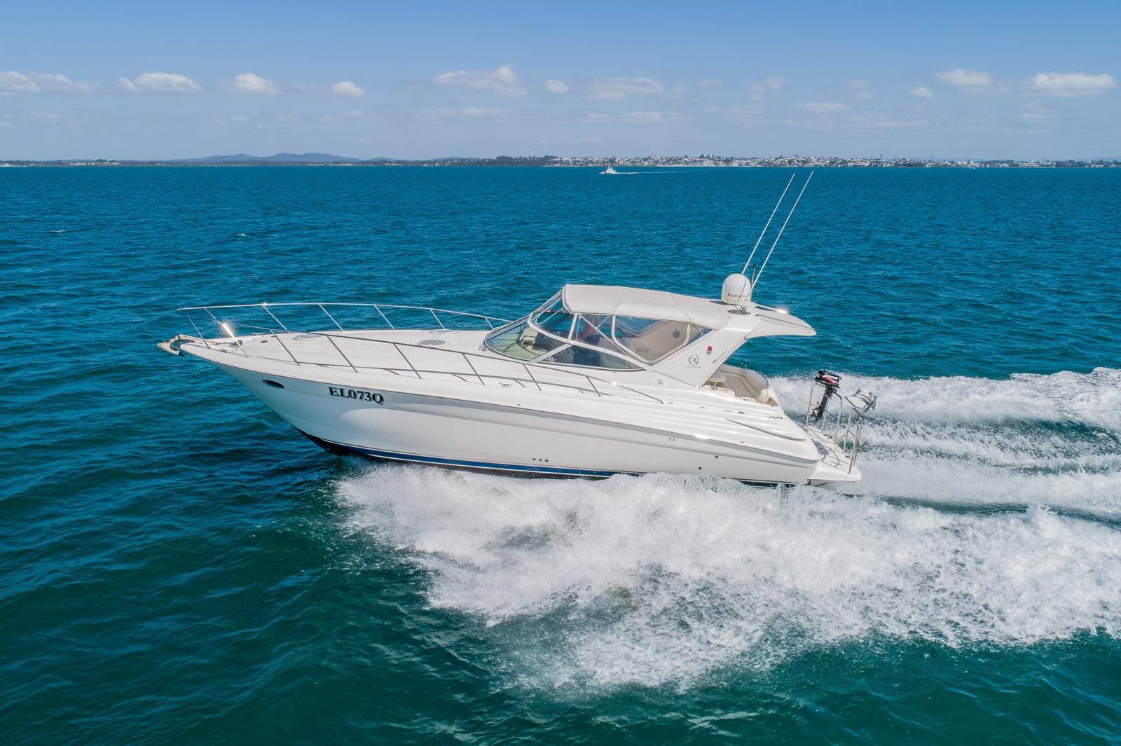 Riviera M370 Sports Cruiser