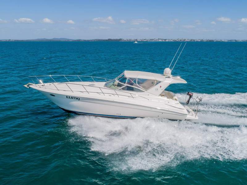 Riviera M370 Sports Cruiser