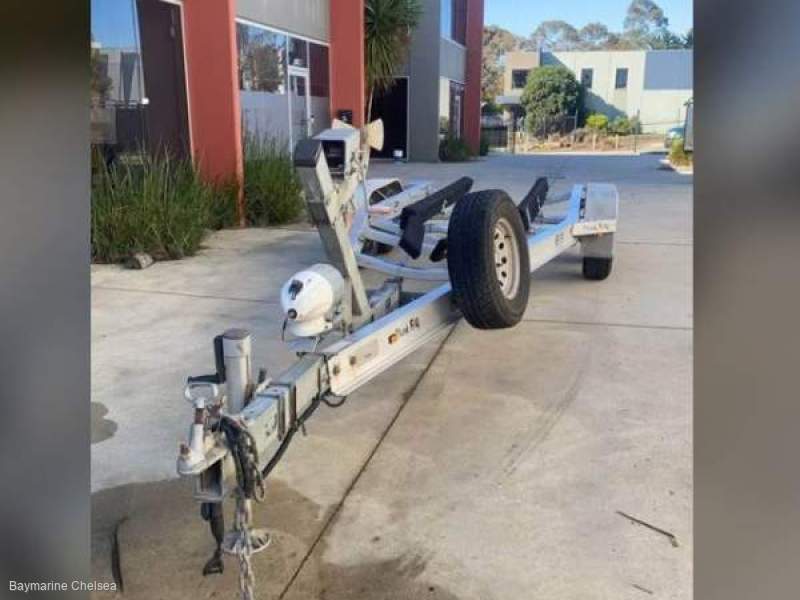 2012 Think Big boat trailer