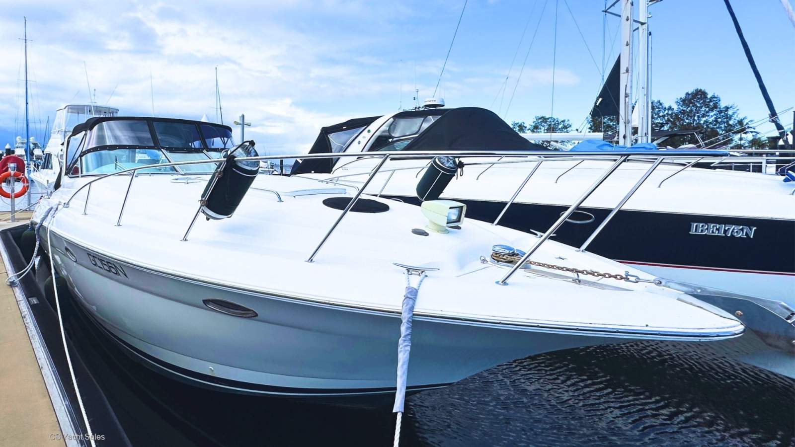 Riviera M370 Sports Cruiser 2002