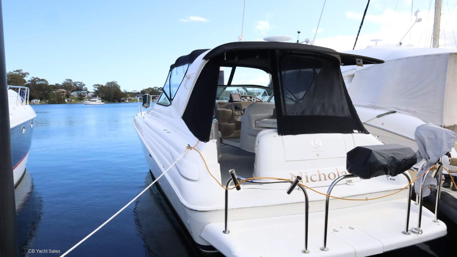 Riviera M370 Sports Cruiser 2002