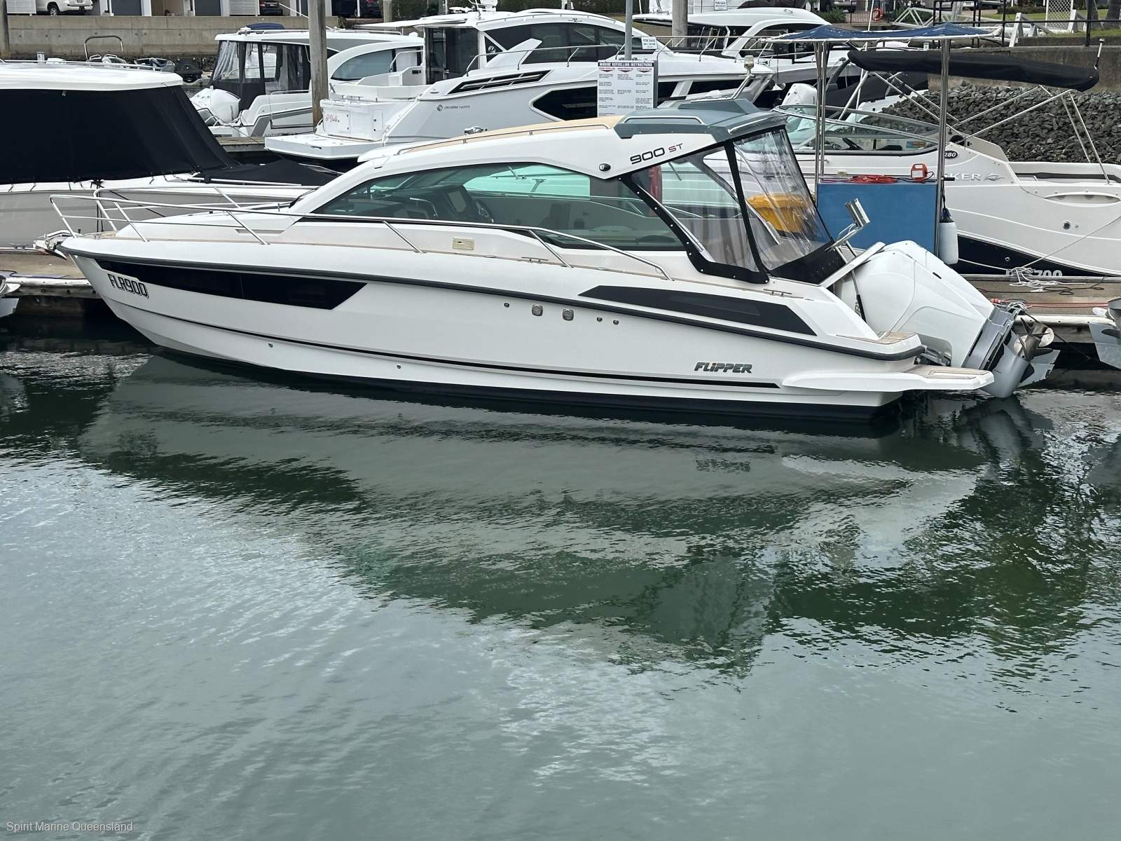 Flipper 900 ST