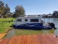 Boat-A-Home Escape II 790