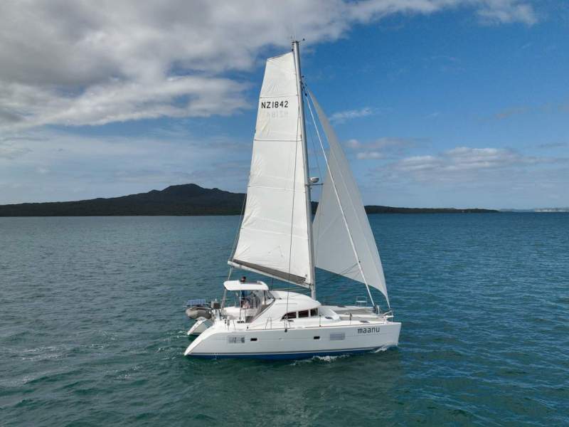 Lagoon 380 S2