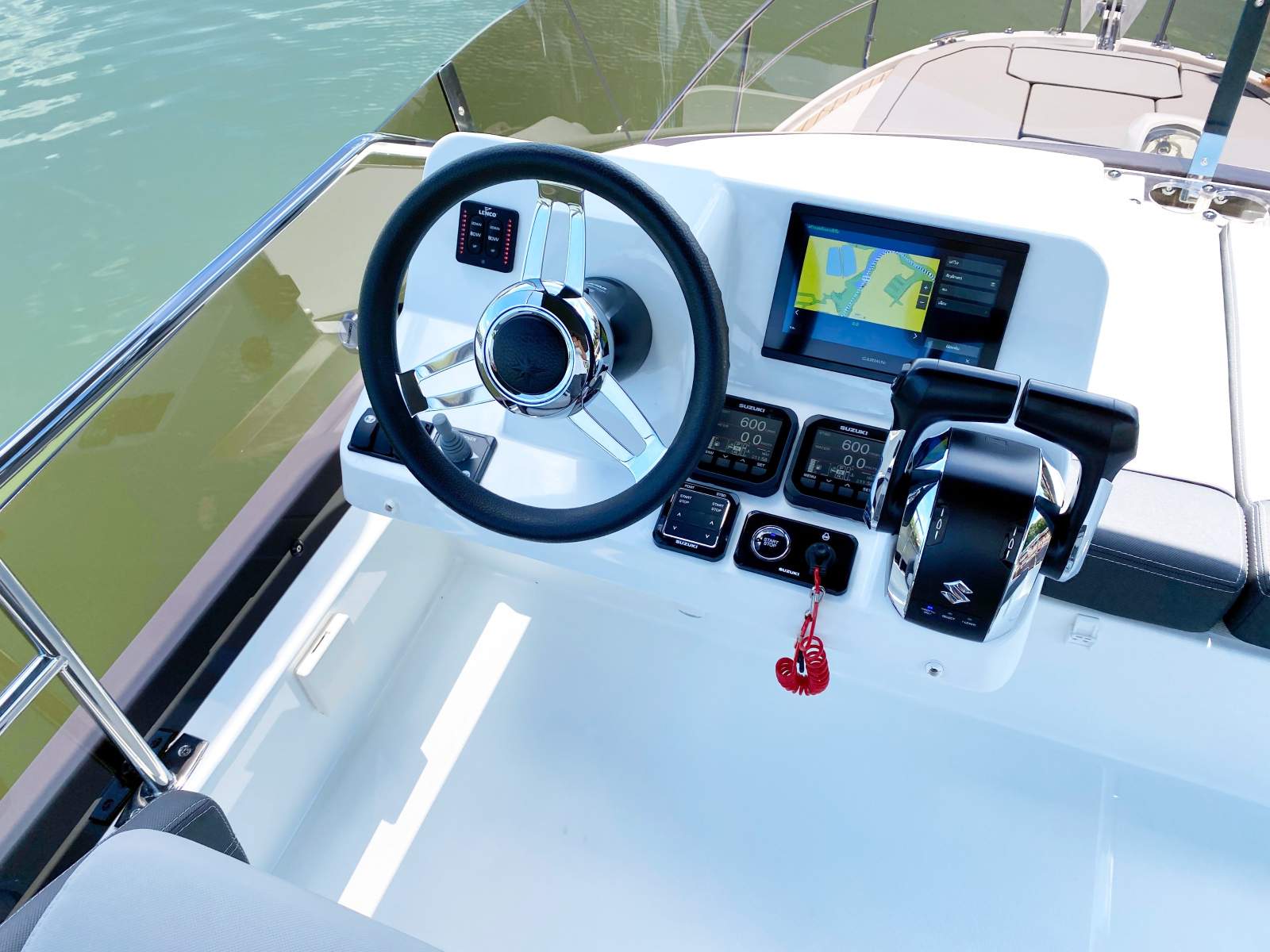 Jeanneau Merry Fisher 1095 Flybridge
