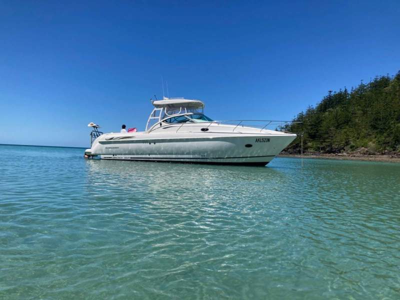 Sunrunner 3100 Sport Fisher Sunrunner 3100 SF Hard top
