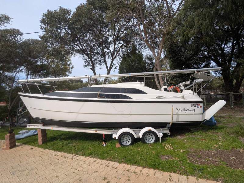Macgregor 26M