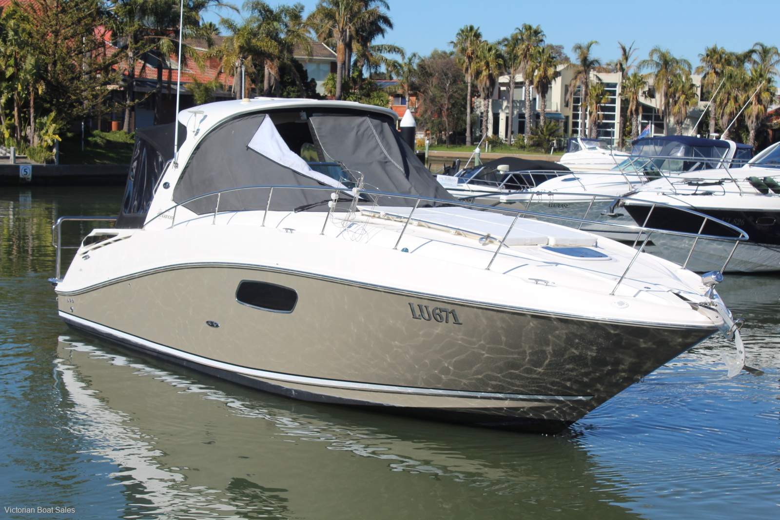 Sea Ray 375 Sundancer