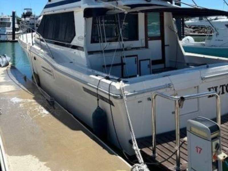 Mariner 43 Flybridge