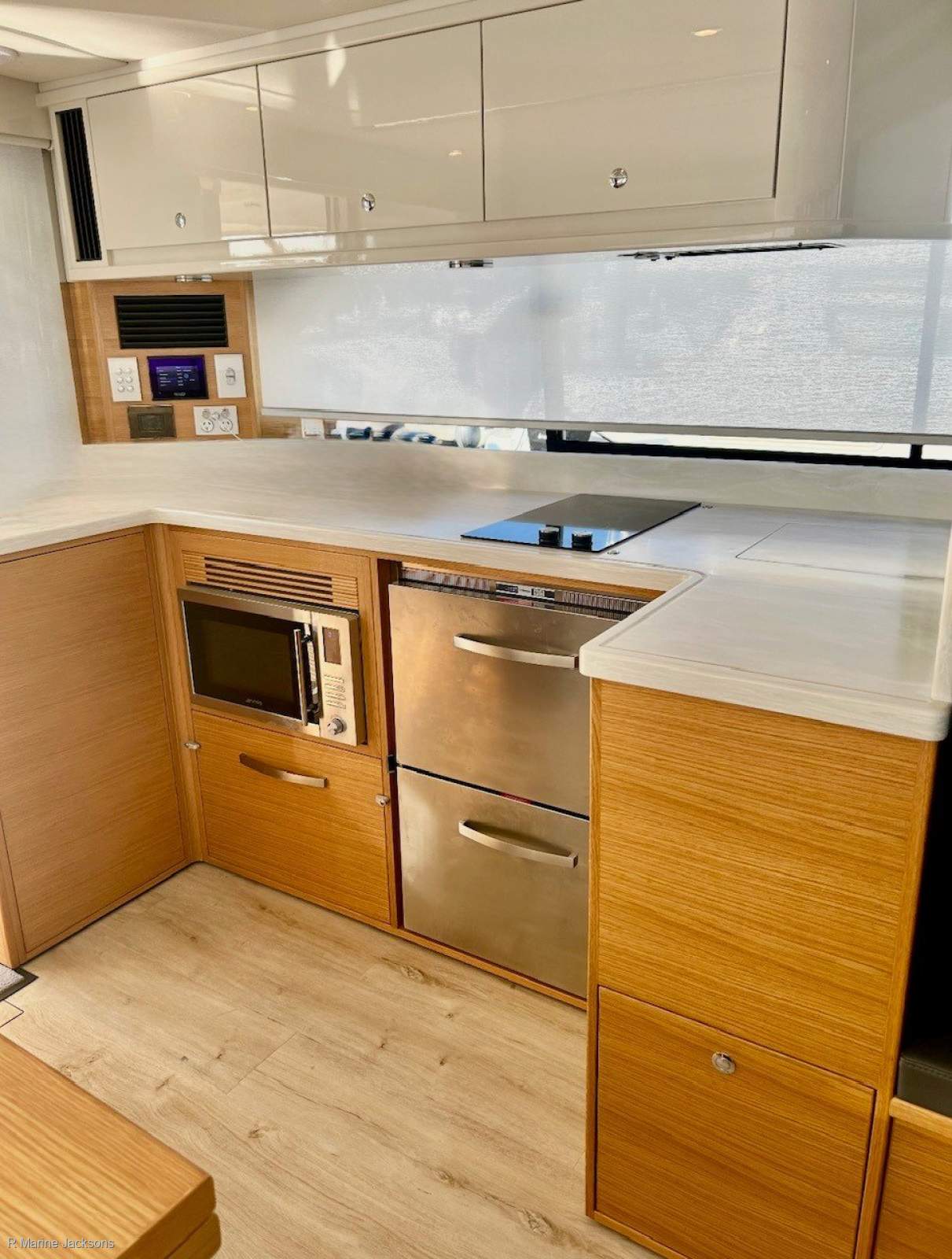  Riviera 445 SUV Boat Brokers of Tasmania