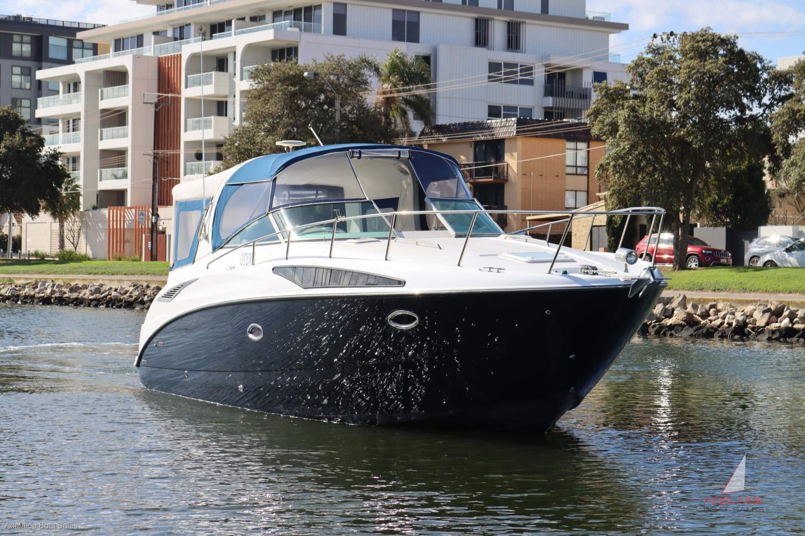 Bayliner 340 Sports Cruiser