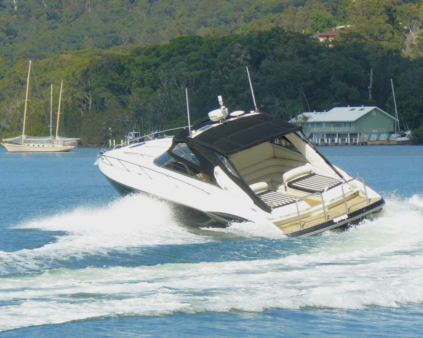 Sunseeker Superhawk 43 Sports