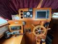 Roberts 370 Pilothouse Sloop