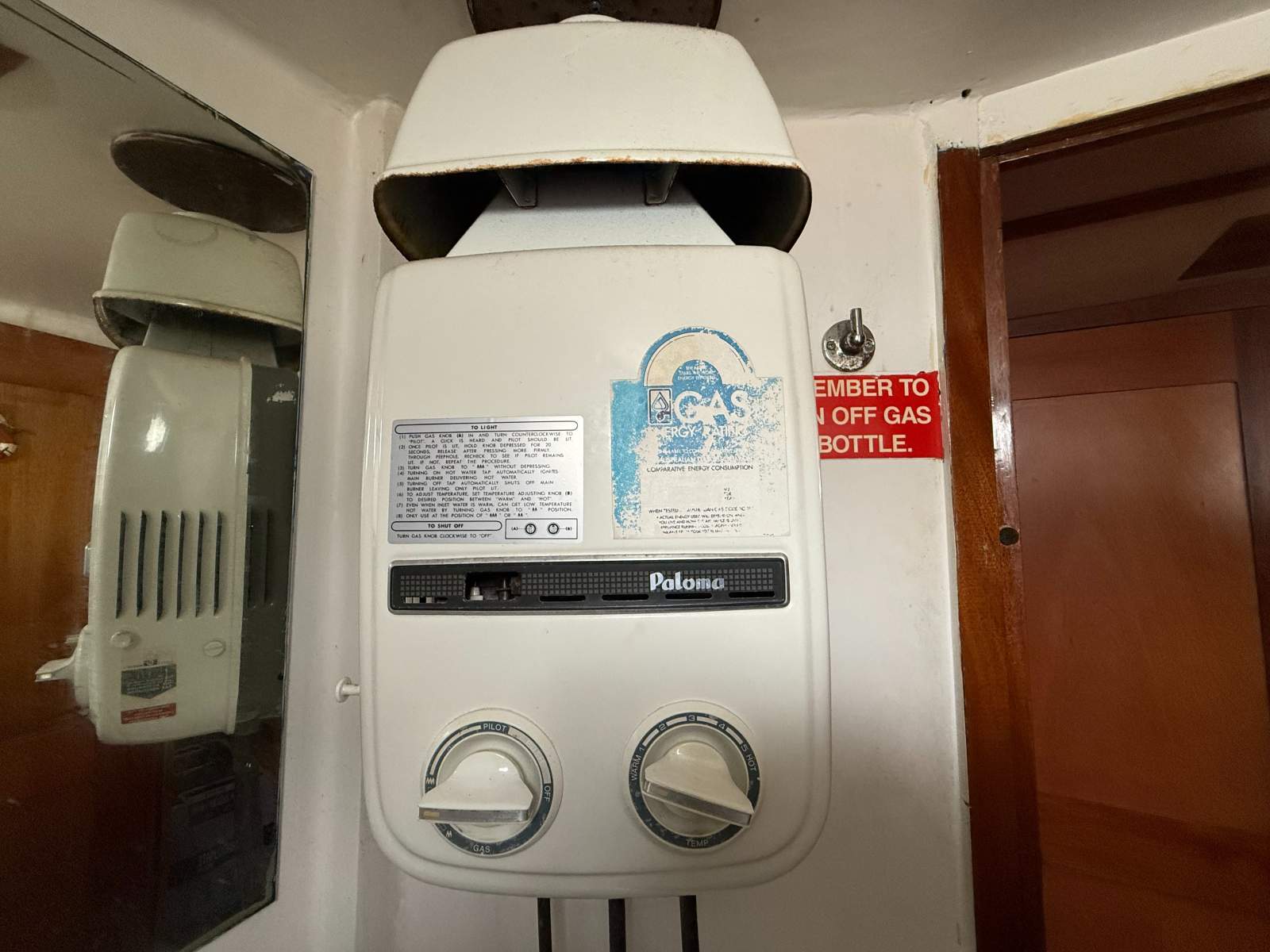 Roberts 370 Pilothouse Sloop
