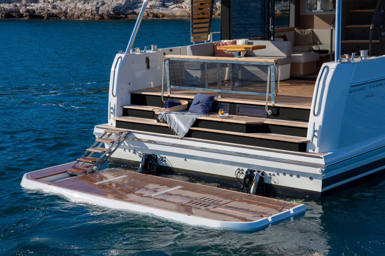 Beneteau Grand Trawler 63