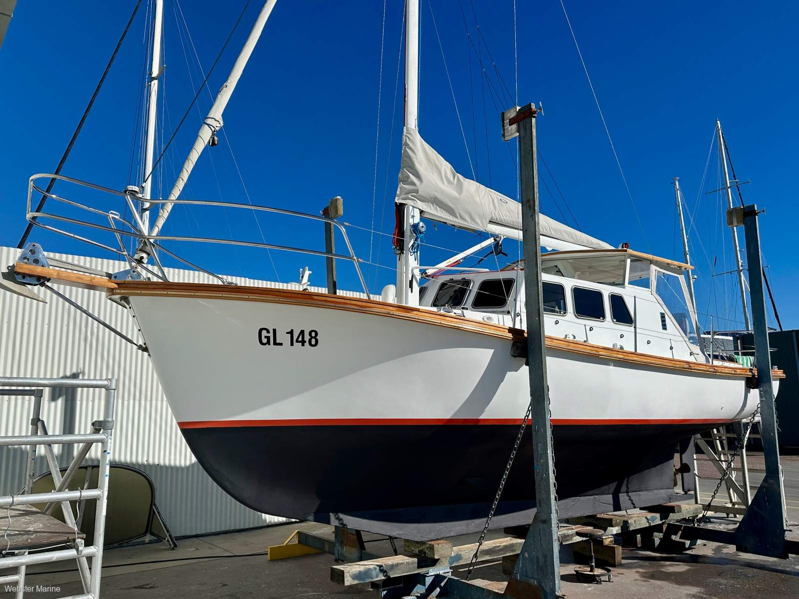 Gilcraft 27 Motor Sailer