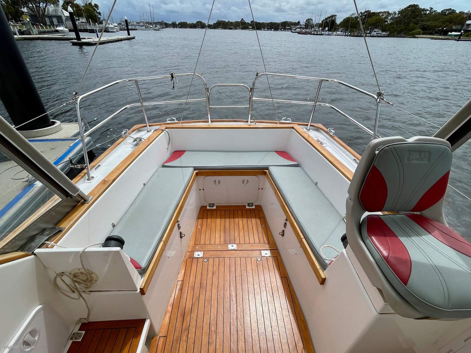 Gilcraft 27 Motor Sailer