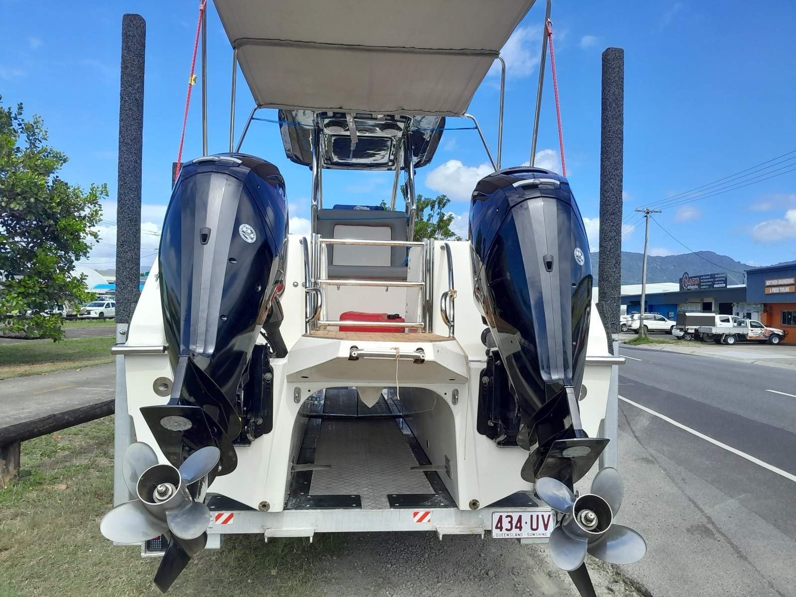 SpeedCat Built by Amanzi Marine Co Ltd