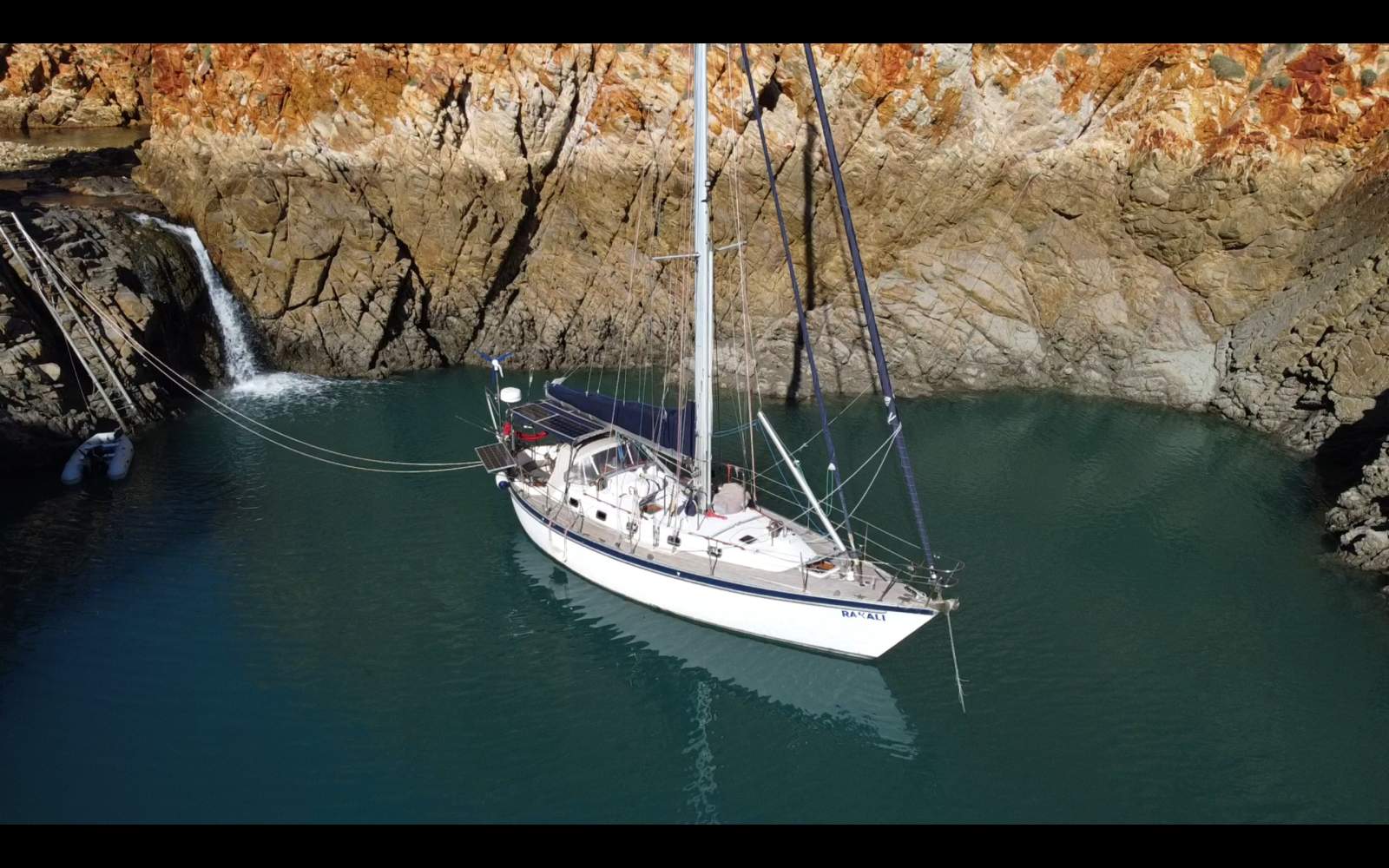 Tayana Vancouver Aft Cockpit 42