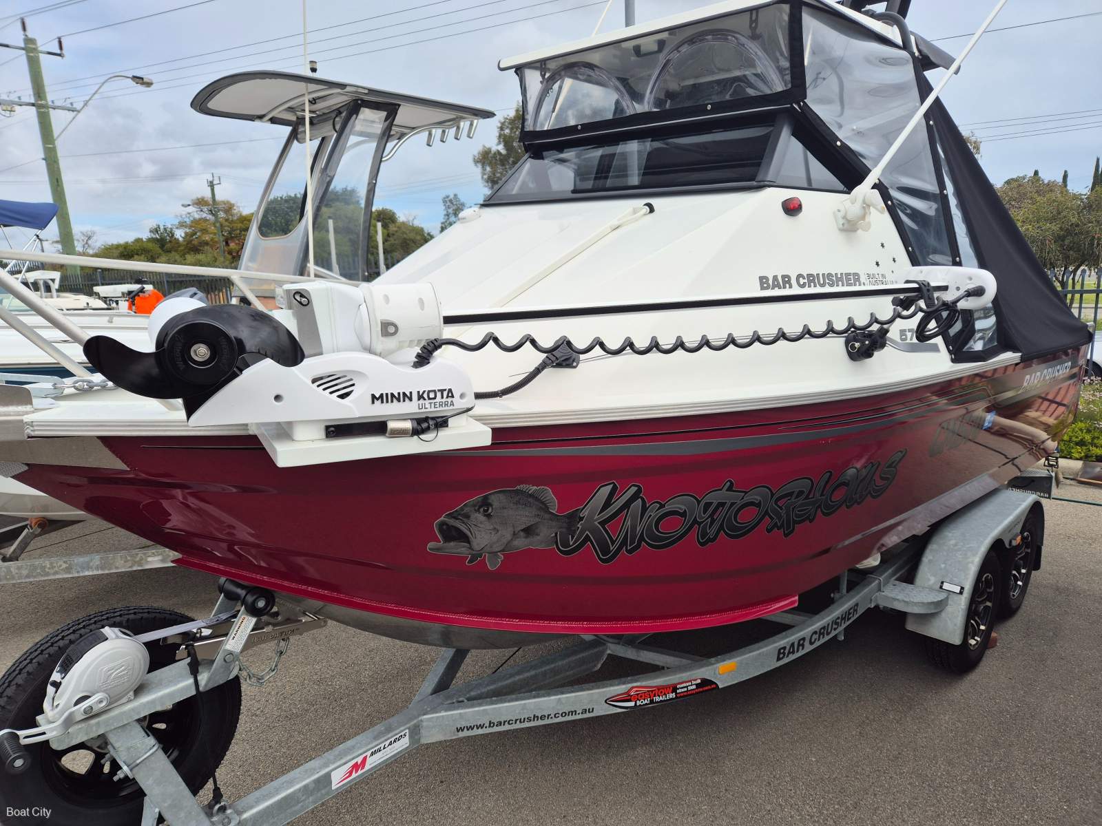 Bar Crusher 575C Gen 2 Hard Top Cuddy Cabin