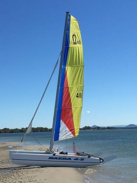 Nacra 4.5 Complete with trailer, trapeze and beach roller