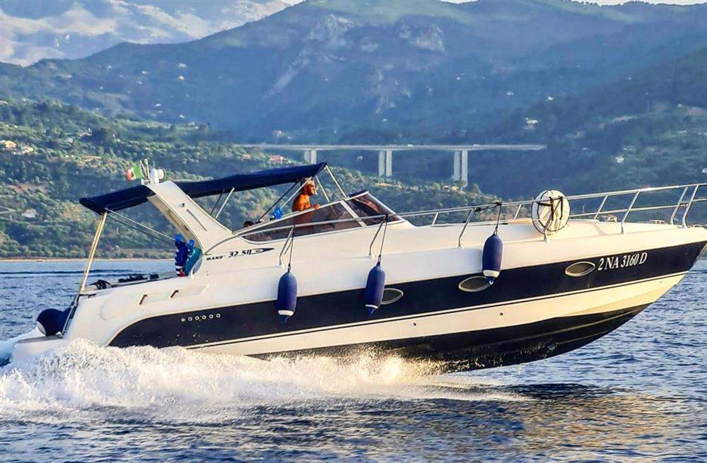 Mano Marine 32.50 Sport