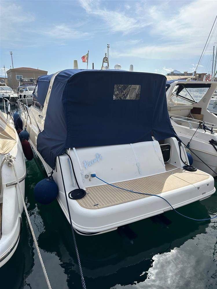 Mano Marine 32.50 Sport