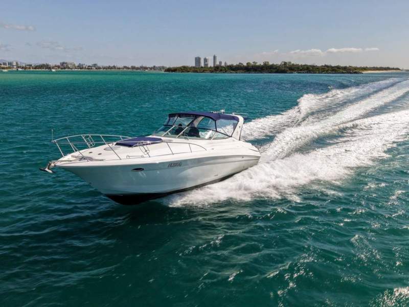 Riviera M370 Sports Cruiser
