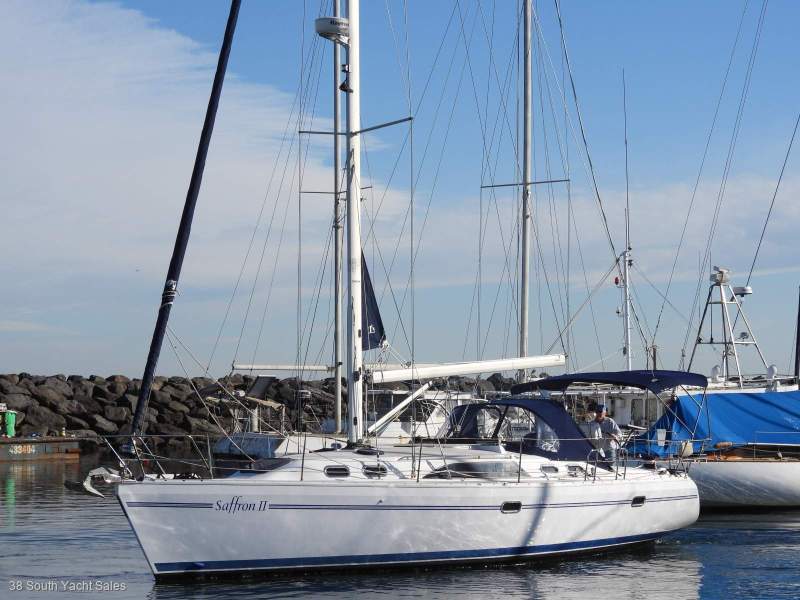 Catalina 385