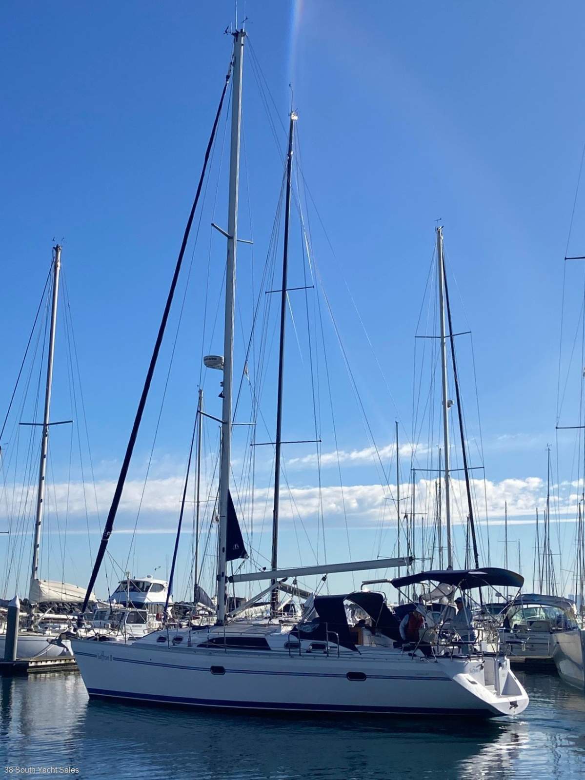 Catalina 385