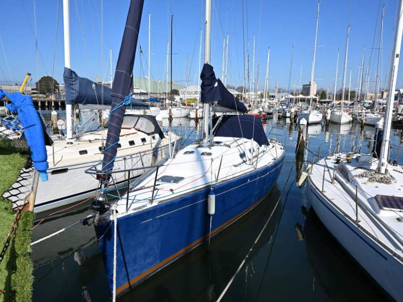 Beneteau First 40.7