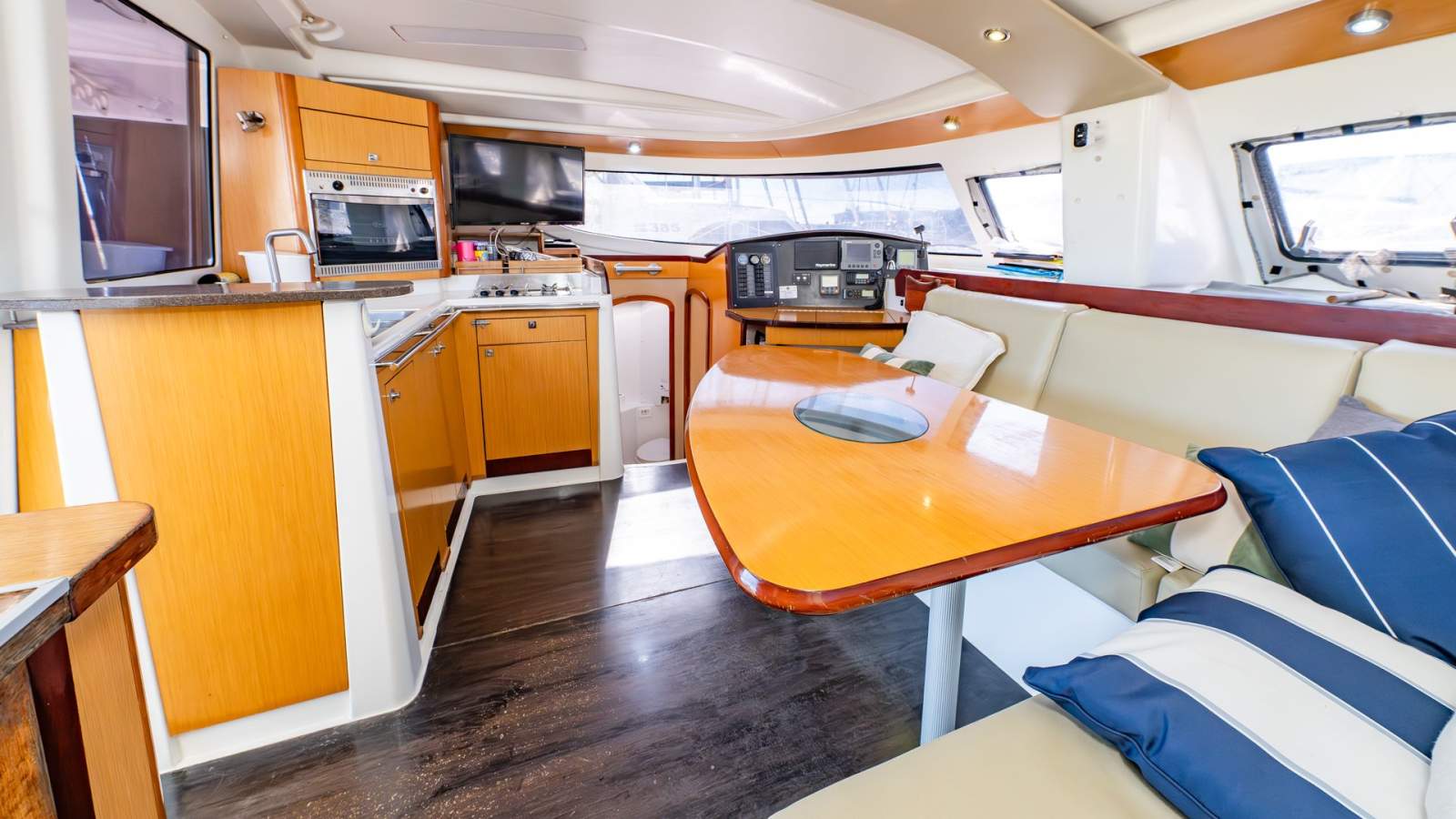 Fountaine Pajot Lipari 41