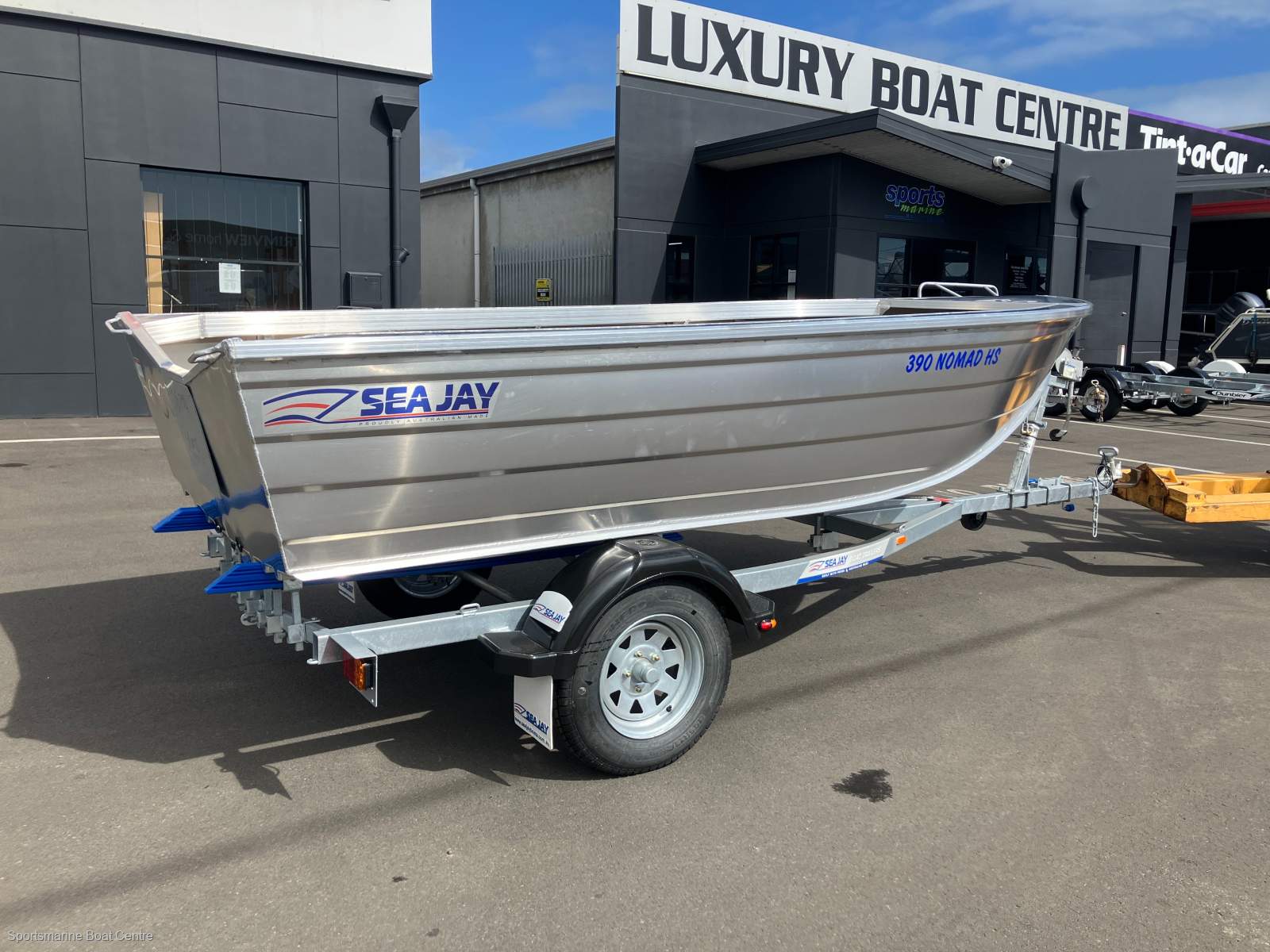 New Sea Jay 3.90 Nomad HS Avaialable hull only or full B, M, T Package.