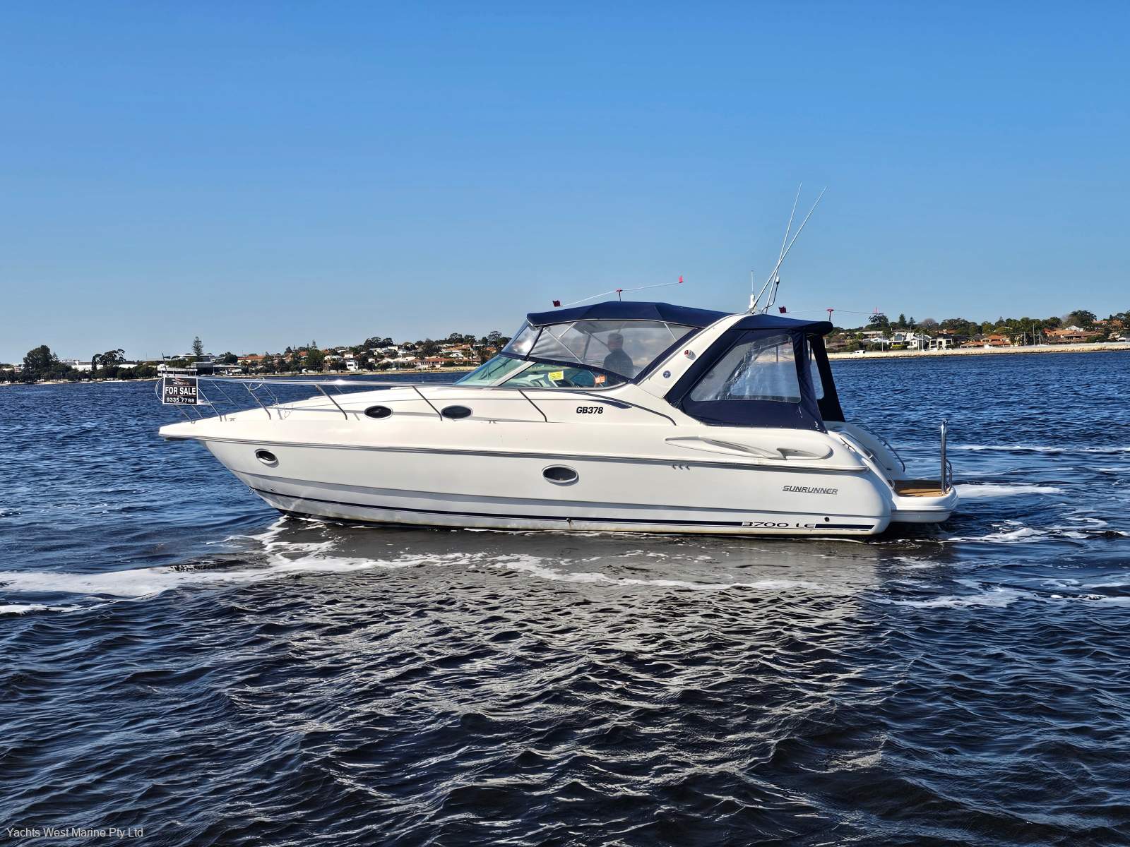 Sunrunner 3700 " BOW THRUSTER and AIRCOND ":SUNRUNNER 37 by YACHTS WEST ph 9335 7788