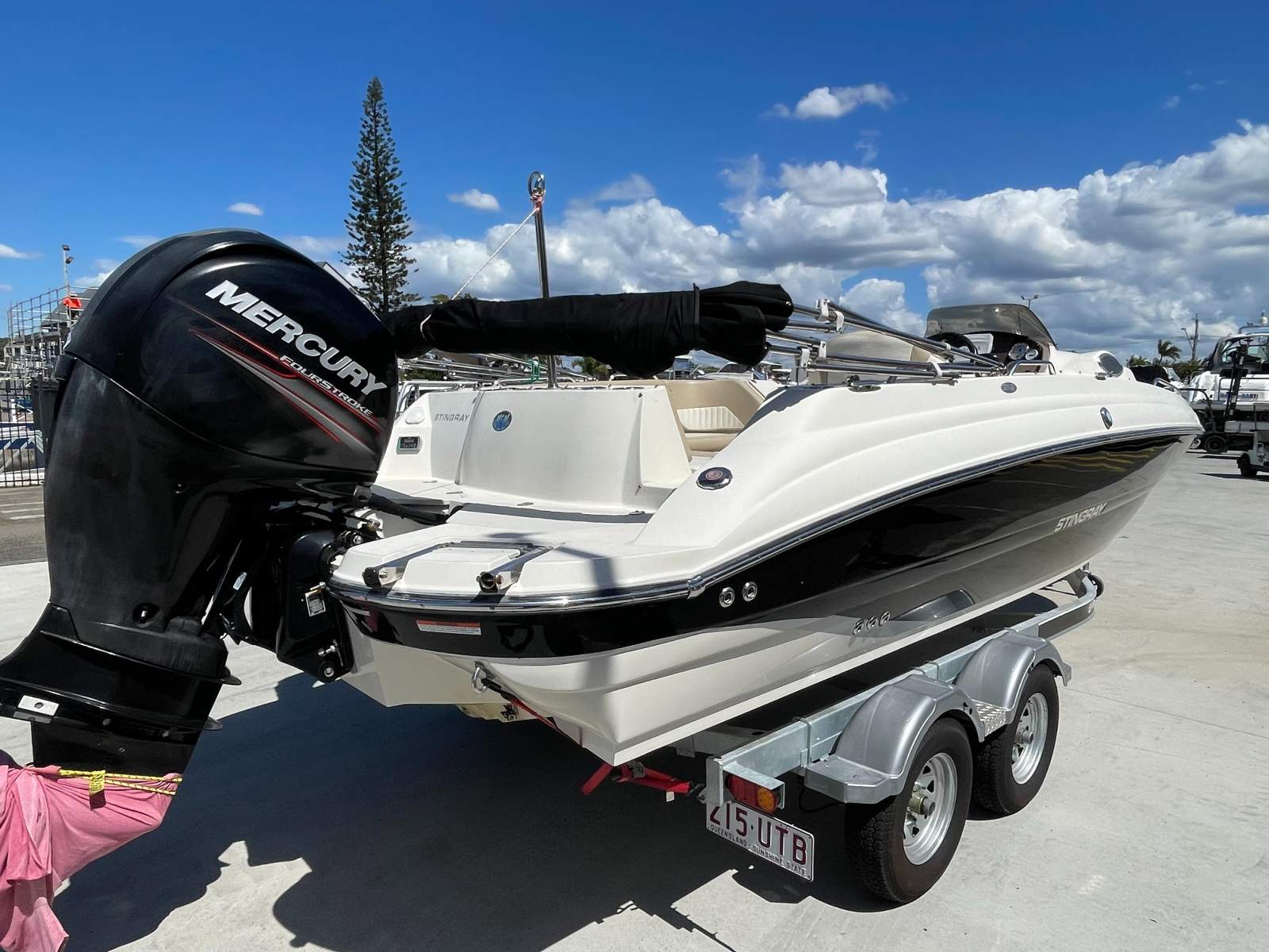 Stingray 212SC