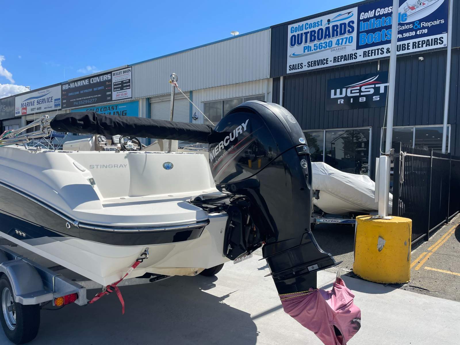 Stingray 212SC