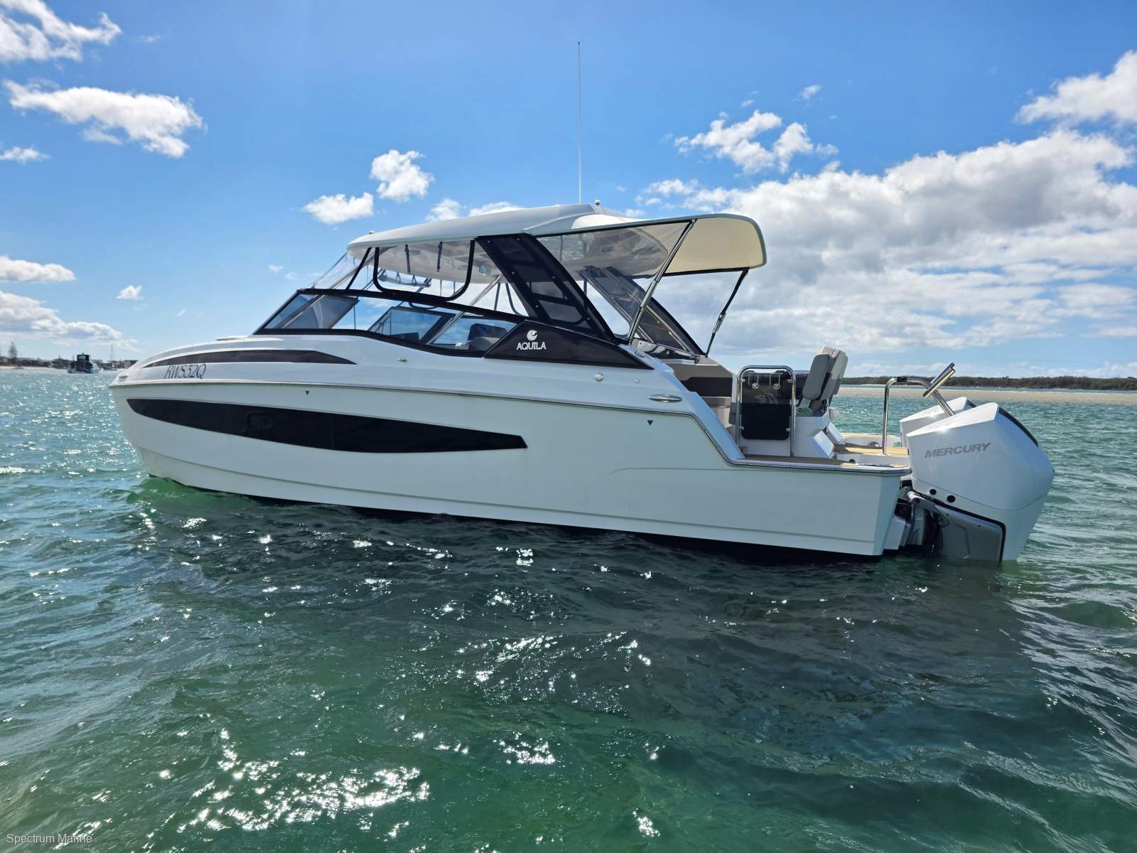 Aquila 32 Sport Twin 300 hp Mercury Verado V8 Outboards