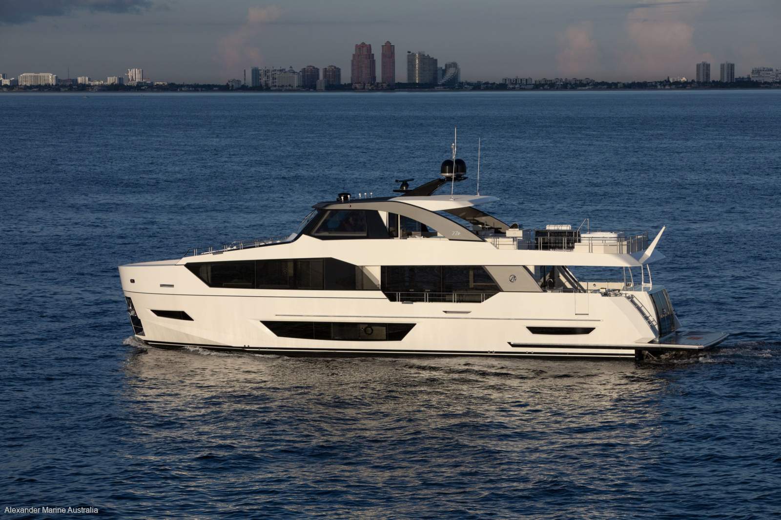 Ocean Alexander 27R