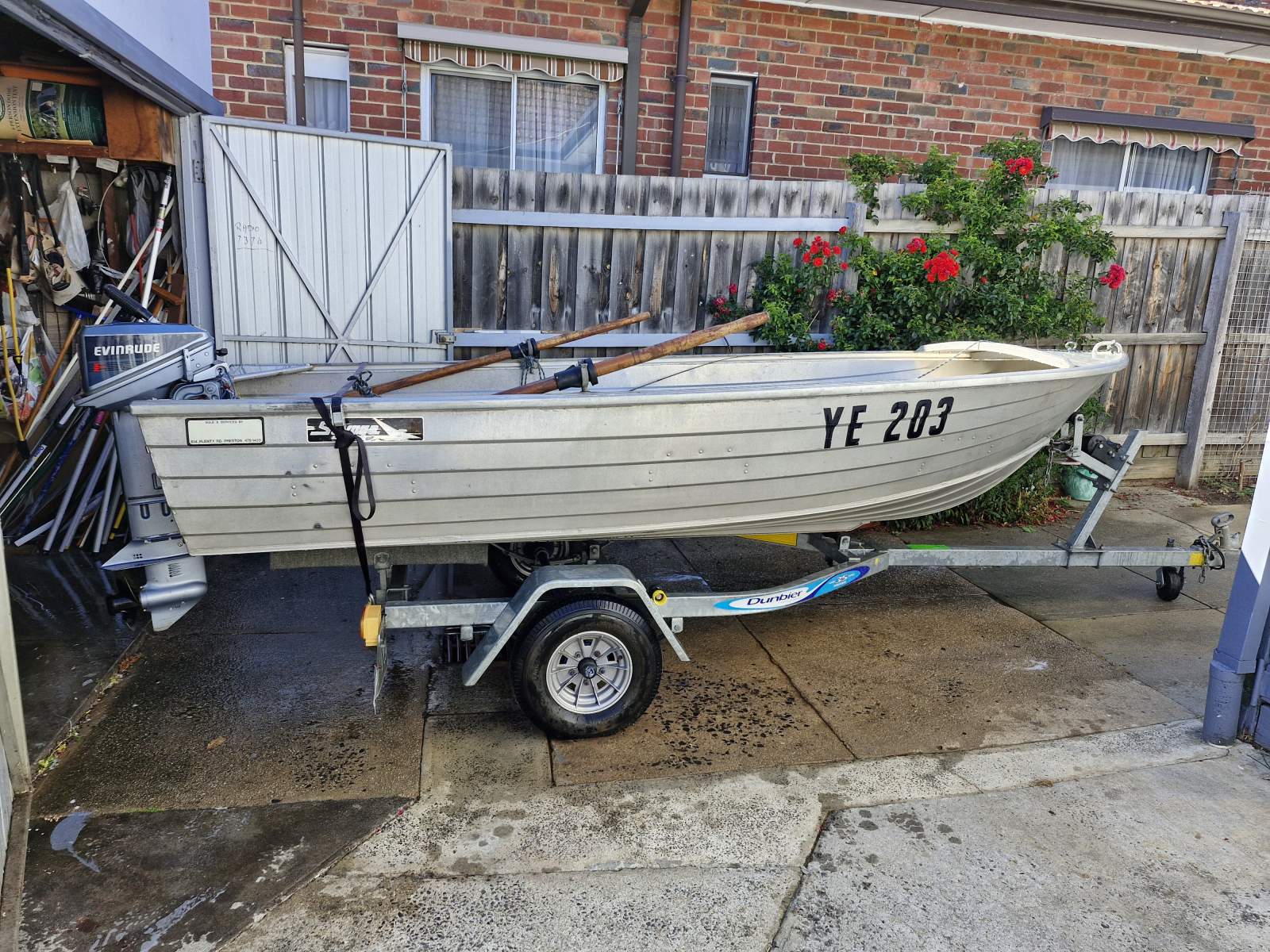 Aluminium savage snipe 1990 approx. Evinrude motor and boat trai