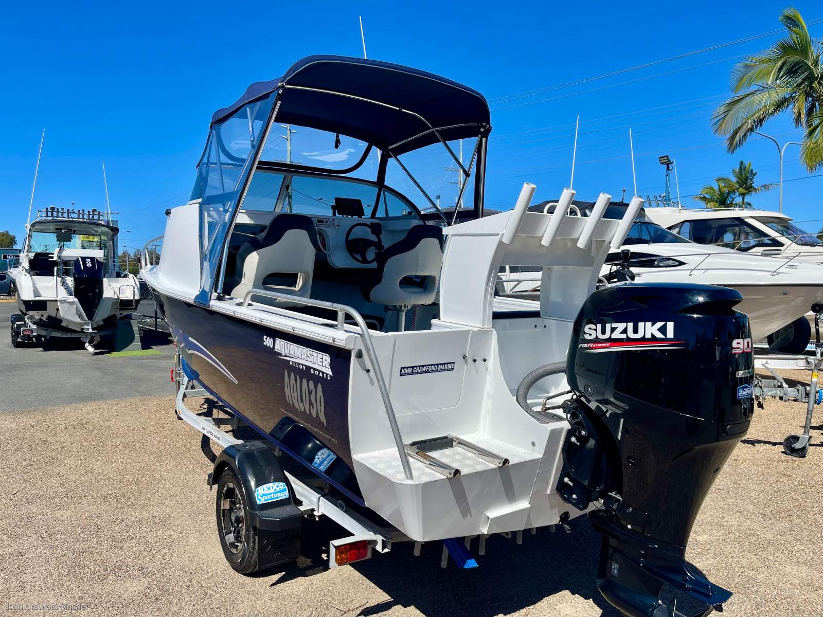 Aquamaster 5.00 Half Cabin